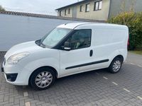 Usado Opel Combo 90 HP (66 kW) 2014 Branco Monovolume