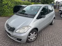 Gebraucht Mercedes A160 95 PS (69 kW) 2010 Silber Limousine