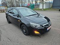 gebraucht Opel Astra SPORTSTOURER DESIGN EDITION