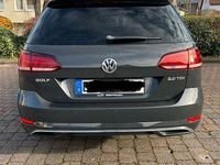 Gebraucht VW Golf VII R-line 150 PS (110 kW) 2017 Grau Limousine