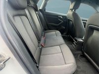 Gebraucht Audi A3 Sportback 110 PS (80 kW) 2023 Weiß Kleinwagen