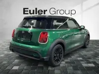 Gebraucht Mini Cooper 136 PS (100 kW) 2023 Gruen Kleinwagen