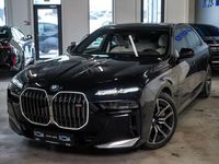 Gebraucht BMW 750e 489 PS (359 kW) 2024 Weiß Limousine