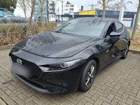 Używany Mazda 3 Selection 122 KM (89 kW) 2023 Czarny Sedan/Limuzyna