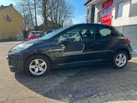 Gebraucht Peugeot 207 Tendance 73 PS (53 kW) 2011 Schwarz Kleinwagen