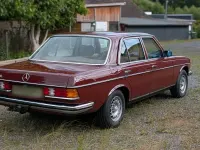 Gebraucht Mercedes 280 185 PS (136 kW) 1981 Rot Limousine