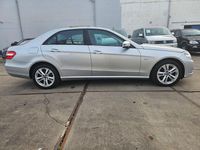 Gebraucht Mercedes E250 204 PS (150 kW) 2010 Iridiumsilber Limousine