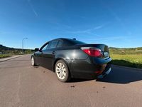 Używany BMW 530 258 KM (189 kW) 2007 Czarny Sedan/Limuzyna