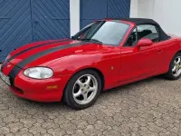 Gebraucht Mazda MX5 140 PS (102 kW) 1999 Rot Cabrio