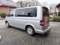 Gebraucht VW T5 131 PS (96 kW) 2008 Silber Van