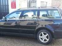 Gebraucht VW Passat Comfortline 131 PS (96 kW) 2004 Schwarz metallic Kombi