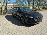 Gebraucht Ford Focus Titanium 125 PS (91 kW) 2023 Obsidianschwarz metallic Kombi