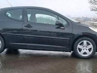 Gebraucht Peugeot 207 74 PS (54 kW) 2009 Schwarz Kleinwagen