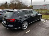 Gebraucht VW Passat Highline 150 PS (110 kW) 2019 Schwarz Kombi