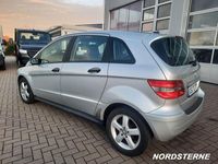 Gebraucht Mercedes B170 116 PS (85 kW) 2007 Polarsilber Van / Kleinbus