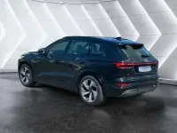 Gebraucht Audi Q6 e-tron Ambiente 284 kW (387 PS) 2024 Mythosschwarz metallic SUV