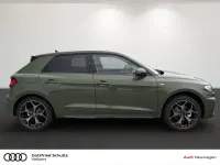 Neu Audi A1 S-Line 150 PS (110 kW) 2025 Grün SUV