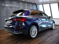 Gebraucht Audi A3 Advanced Plus 110 PS (80 kW) 2024 Blau Limousine