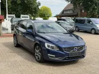 Gebraucht Volvo V60 Ocean Race 181 PS (133 kW) 2015 Blau Kombi