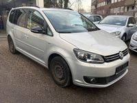 Gebraucht VW Touran Match 105 PS (77 kW) 2012 Silber Van / Kleinbus