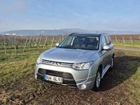 Gebraucht Mitsubishi Outlander Invite 150 PS (110 kW) 2013 Silber SUV