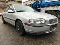 Second-hand Volvo S80 196 CP (144 kW) 2002 Argintiu Berlinǎ