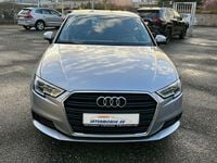 Gebraucht Audi A3 116 PS (85 kW) 2019 Silber Limousine