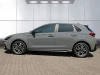 Neu Hyundai i30 N Line 150 PS (110 kW) 2026 Grau Limousine