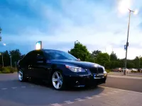 Gebraucht BMW 550 367 PS (269 kW) 2007 Blau Limousine