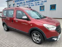 Gebraucht Dacia Dokker Stepway 131 PS (96 kW) 2020 Rot Van / Kleinbus
