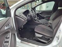 Gebraucht Ford Focus ST-Line 182 PS (133 kW) 2018 Frostweiß Kombi