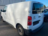 Gebraucht Toyota Proace 120 PS (88 kW) 2019 Weiß Van / Kleinbus