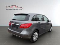 Gebraucht Mercedes B180 122 PS (89 kW) 2013 Grau Van / Kleinbus