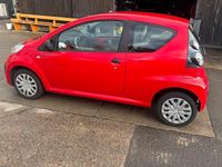 Gebraucht Citroën C1 58 PS (42 kW) 2012 Rot Kleinwagen