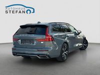 Gebraucht Volvo V60 Plus 398 PS (292 kW) 2022 Grau Kombi