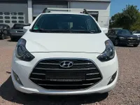 Gebraucht Hyundai ix20 Passion 90 PS (66 kW) 2017 Weiß Kleinwagen