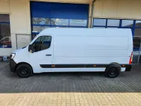 Gebraucht Renault Master Komfort 150 PS (110 kW) 2023 Weiss Van / Kleinbus