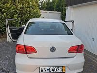 Gebraucht VW Passat Trendline 140 PS (102 kW) 2012 Weiß Limousine