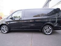 Gebraucht Mercedes Vito 190 PS (139 kW) 2020 Obsidianschwarz metallic Van