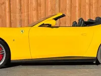 Second-hand Ferrari Roma 620 CP (456 kW) 2024 Galben Cabrio