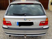 Gebraucht BMW 318 118 PS (86 kW) 2001 Grau Kombi