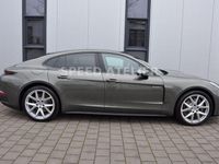 Gebraucht Porsche Panamera 4 470 PS (345 kW) 2025 Grün Limousine