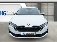 Neu Skoda Octavia 150 PS (110 kW) 2026 Moon white Kombi