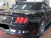 Gebraucht Ford Mustang 309 PS (227 kW) 2015 Schwarz Cabrio