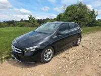 Gebraucht Mercedes B200 150 PS (110 kW) 2021 Schwarz Kleinwagen