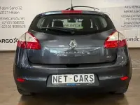 Gebraucht Renault Mégane III Dynamique 110 PS (80 kW) 2013 Grau Limousine