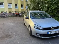 Używany VW Golf VII Match 105 KM (77 kW) 2012 Srebrny Sedan/Limuzyna