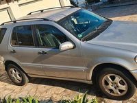 Gebraucht Mercedes ML270 163 PS (119 kW) 2004 Silber SUV