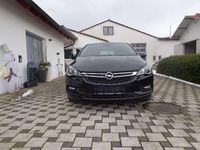 Gebraucht Opel Astra Innovation 125 PS (91 kW) 2016 Karbonschw graphitschw midnigh Kleinwagen
