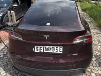 Gebraucht Tesla Model Y Long Range AWD 274 kW (373 PS) 2023 Rot SUV